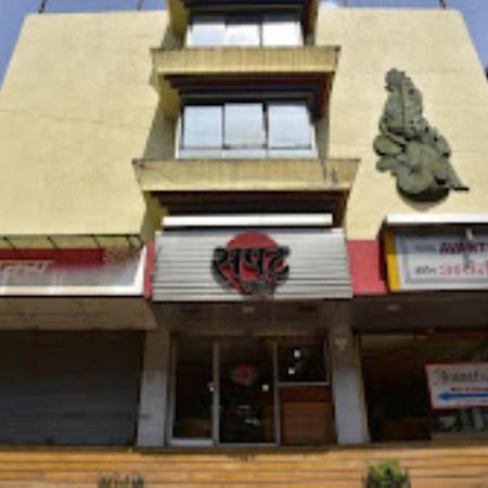 Hotel Avanti, Nashik Exterior foto