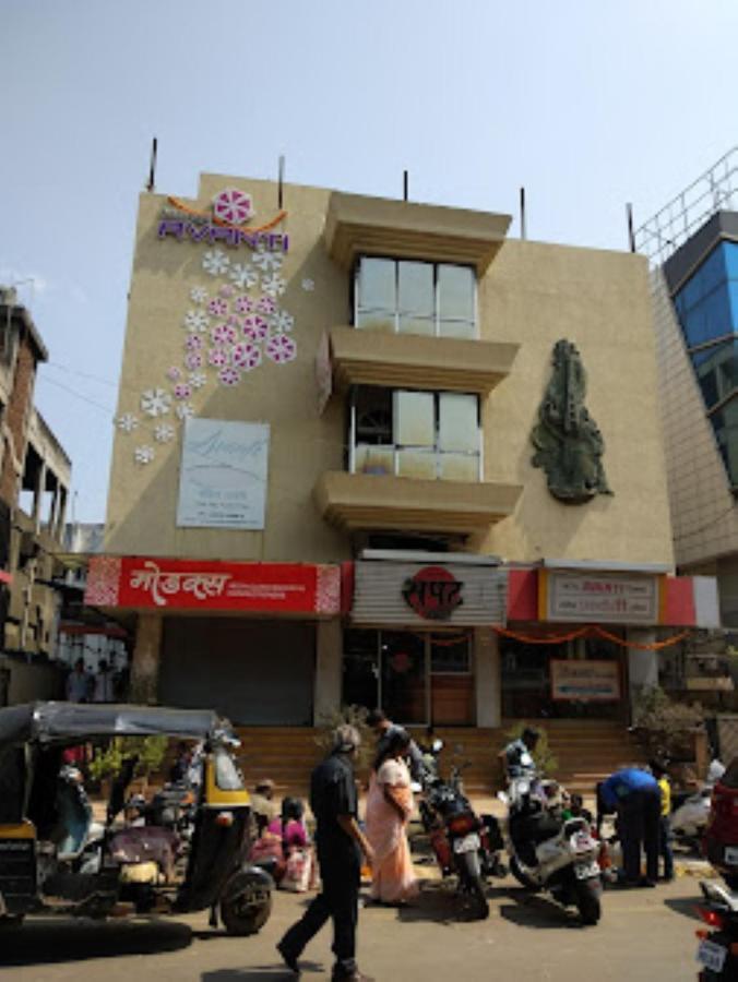 Hotel Avanti, Nashik Exterior foto
